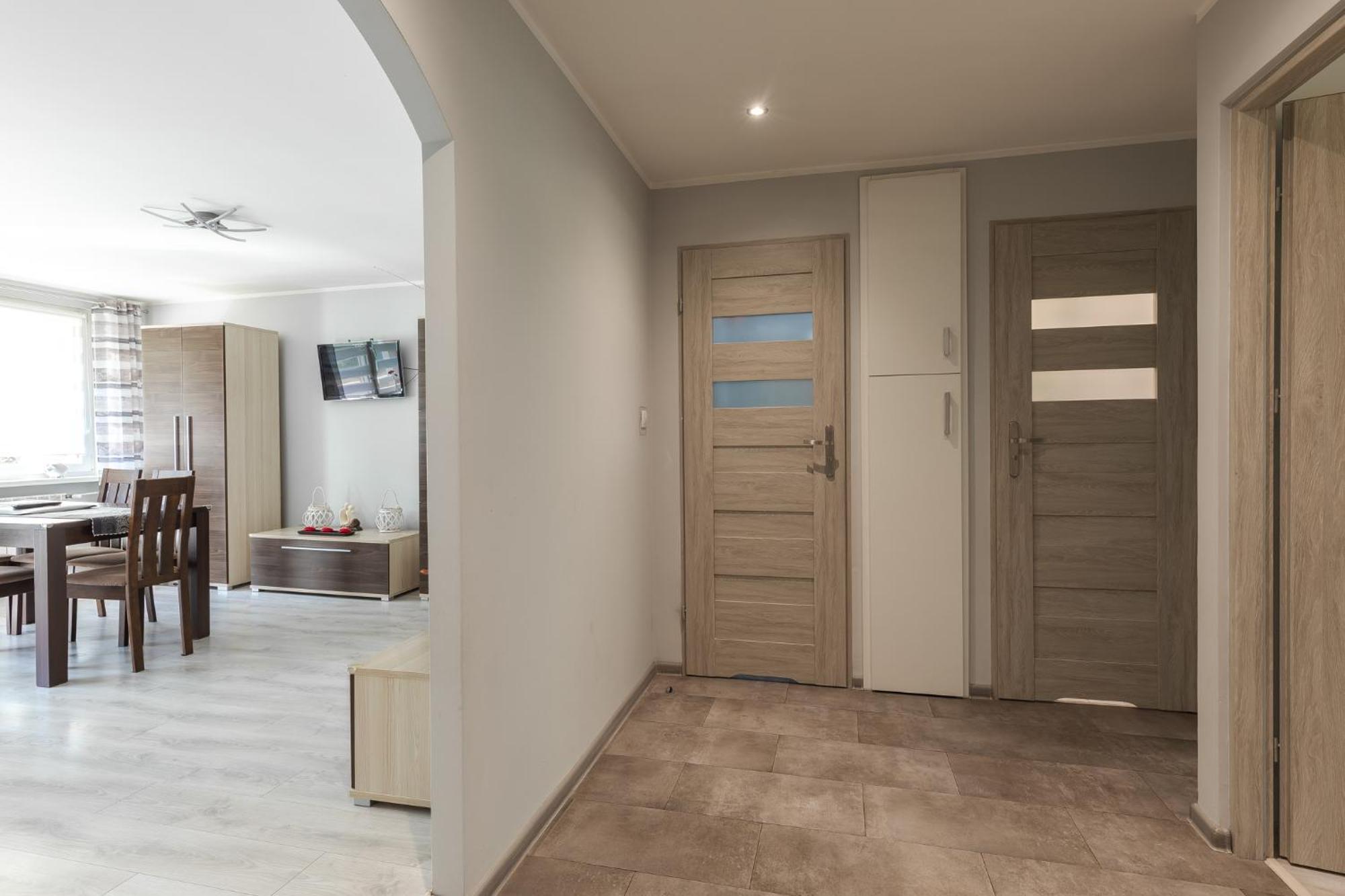 Apartament Przy Termach Cieplickich Julcia Єленя-Ґура Екстер'єр фото